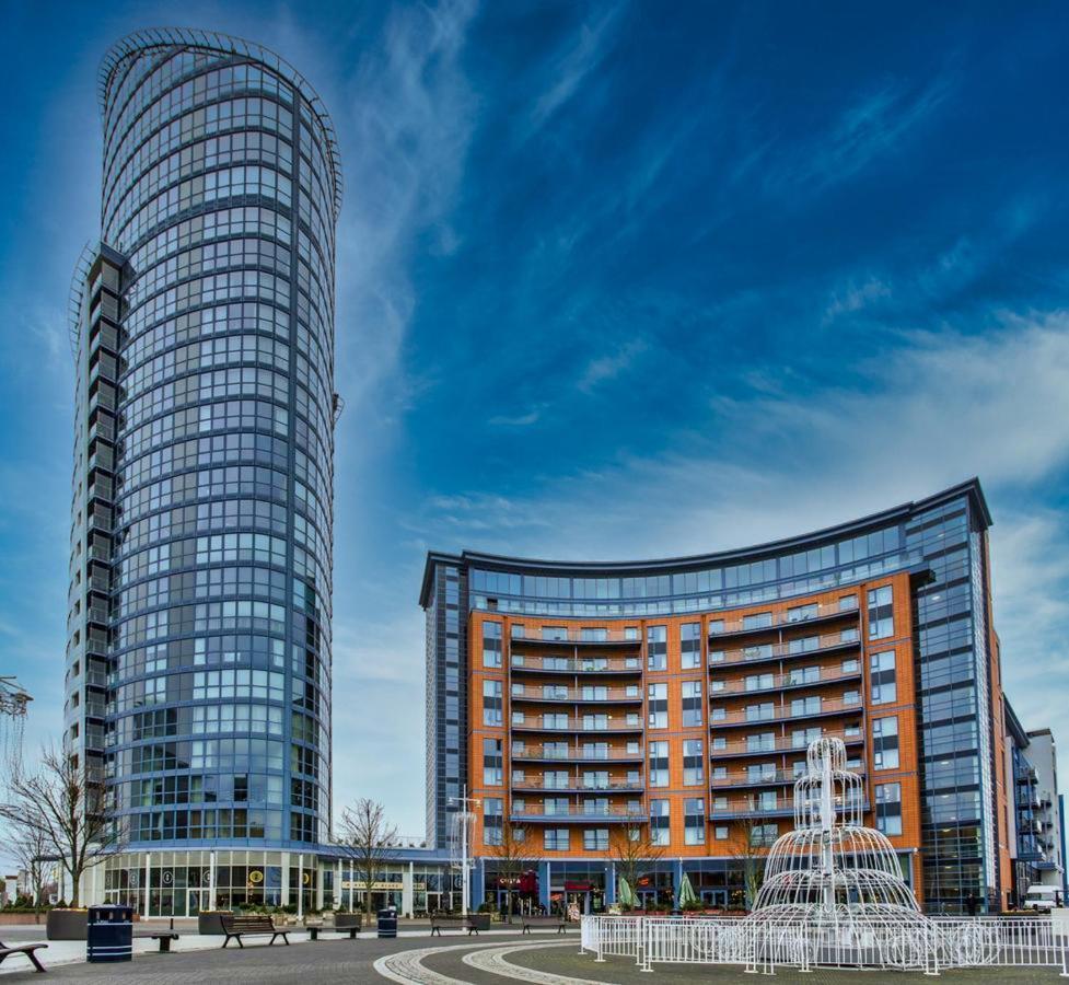 Gunwharf Quays Apartments Portsmouth Dış mekan fotoğraf