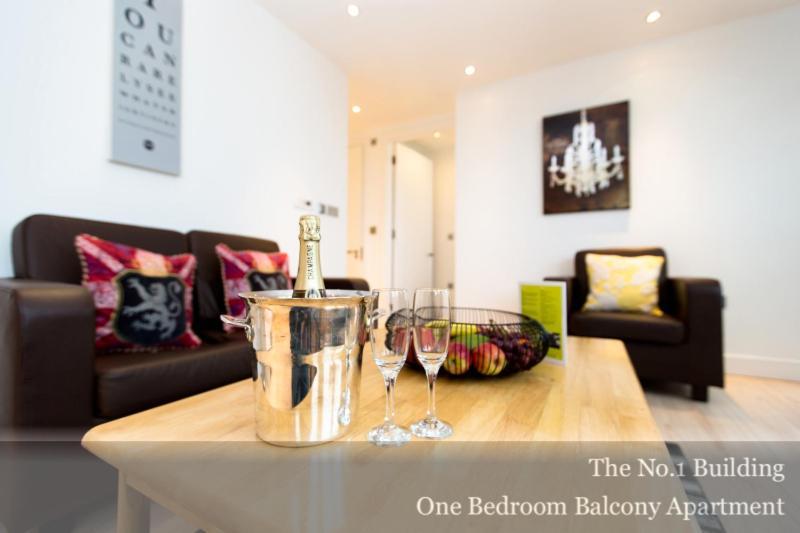 Gunwharf Quays Apartments Portsmouth Dış mekan fotoğraf