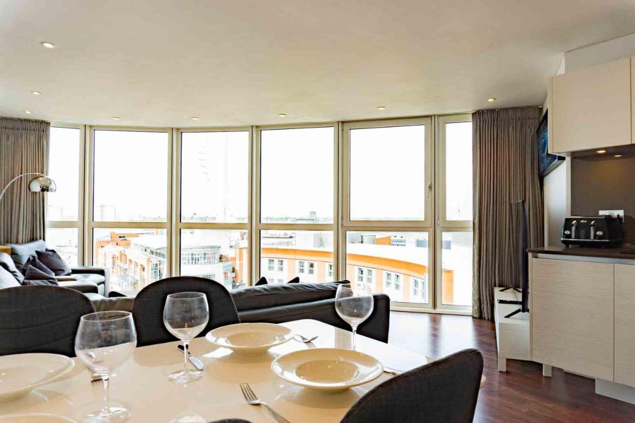 Gunwharf Quays Apartments Portsmouth Dış mekan fotoğraf