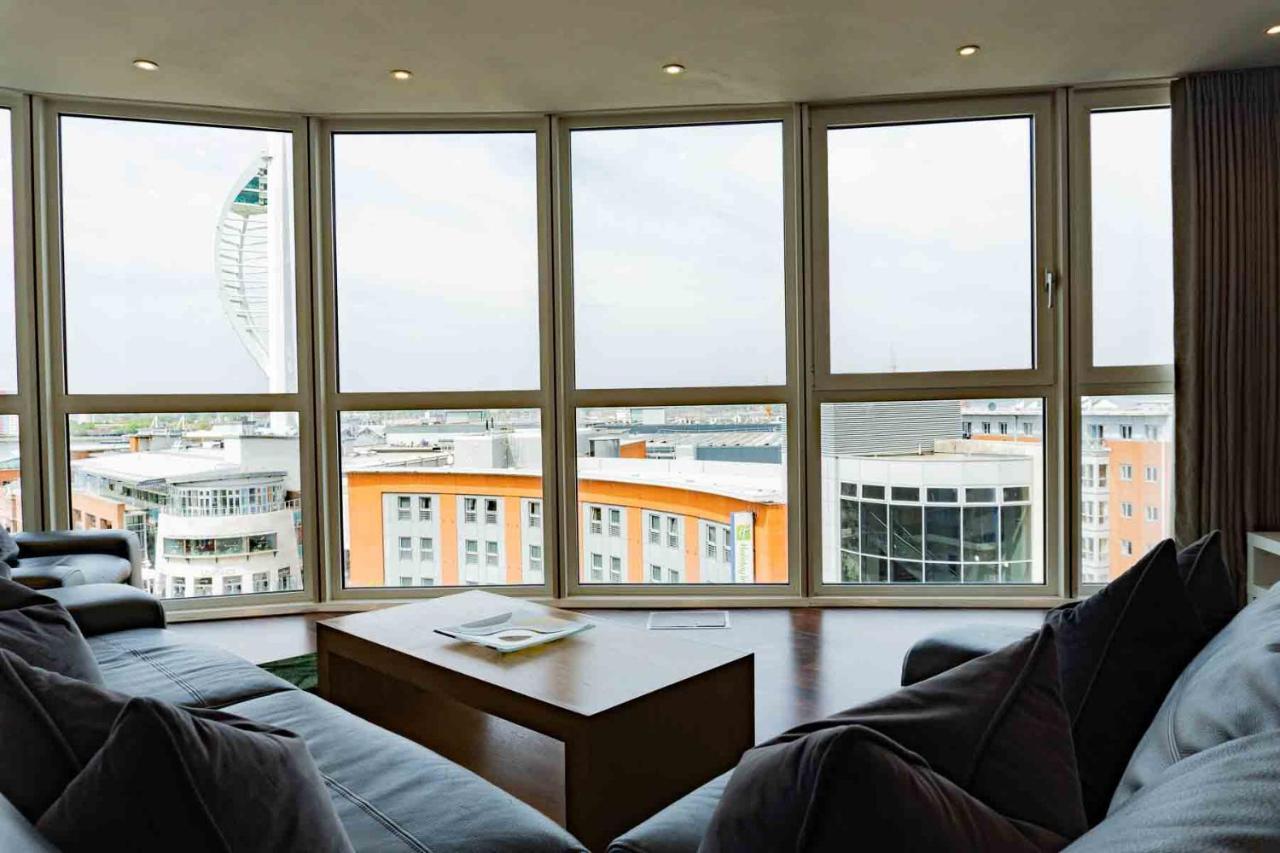 Gunwharf Quays Apartments Portsmouth Dış mekan fotoğraf